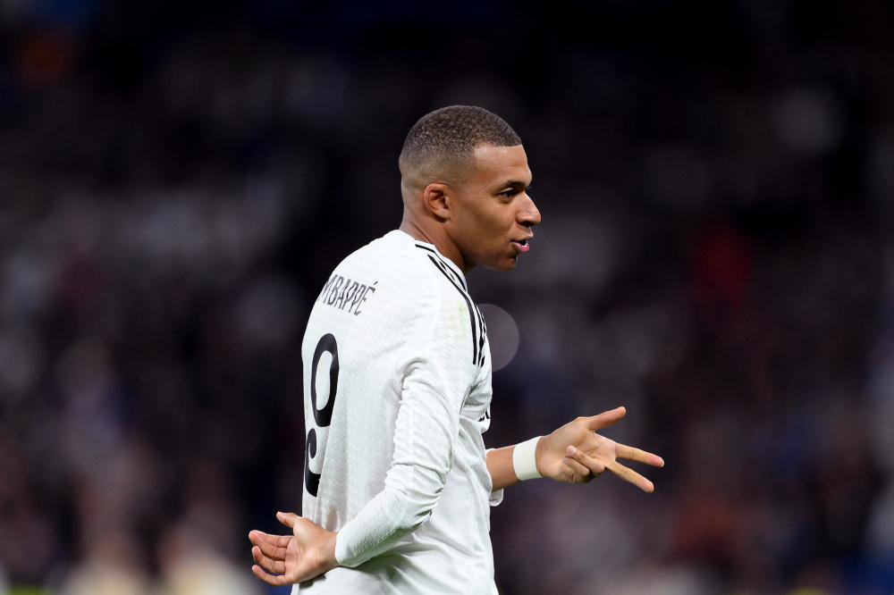 现出超凡的 现出超凡的