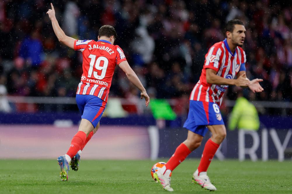 坚持自己的 坚持自己的